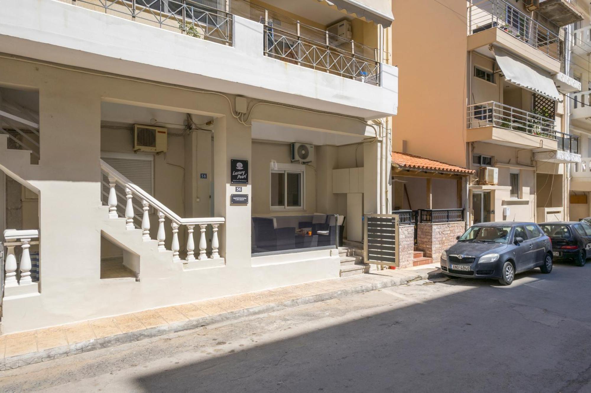 Luxury Pearl, Steps To The Beach Ханья Экстерьер фото